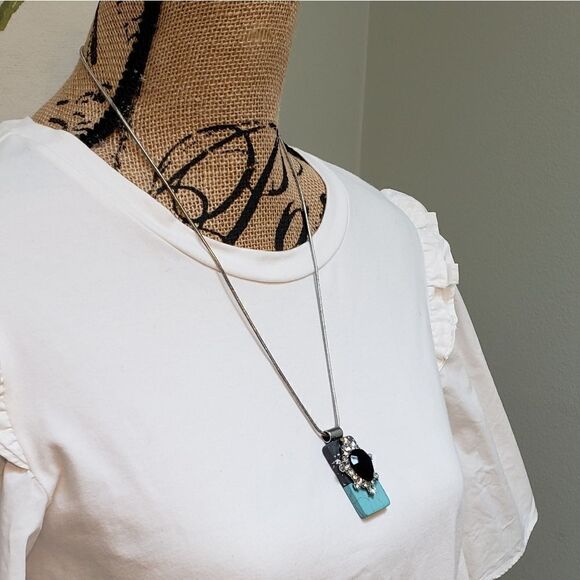 3 for $25 Statement Necklace - Picture 2 of 8